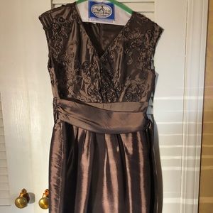 Woman’s dress size 6 barely worn